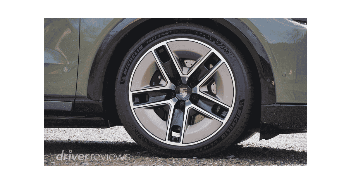 Porsche Cayenne Turbo Electric 22-inch alloy wheel with Michelin Pilot Sport EV NGO tyre showing 275/40 R22 sidewall