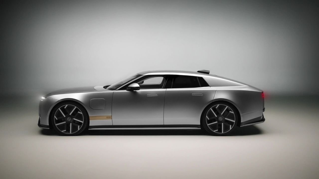 Jaguar Type 01 side profile showing its long bonnet and low roofline