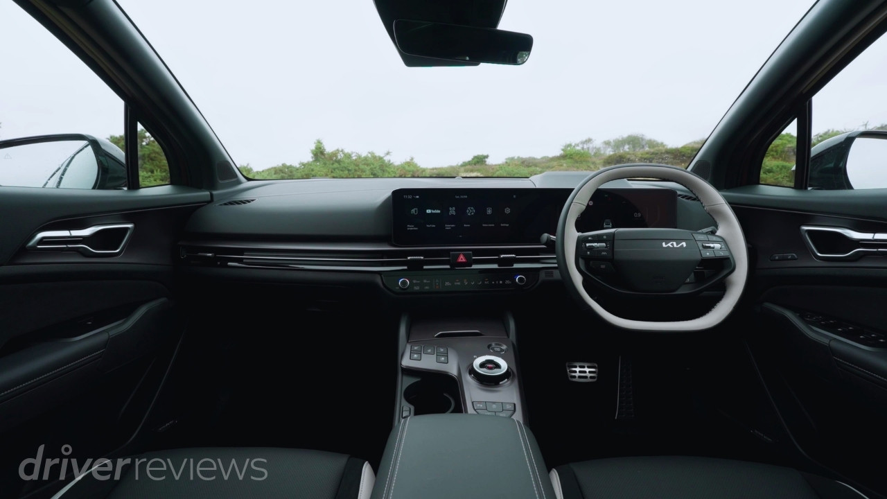 Kia Sportage GT-Line S right-hand-drive dashboard with dual displays and two-spoke steering wheel
