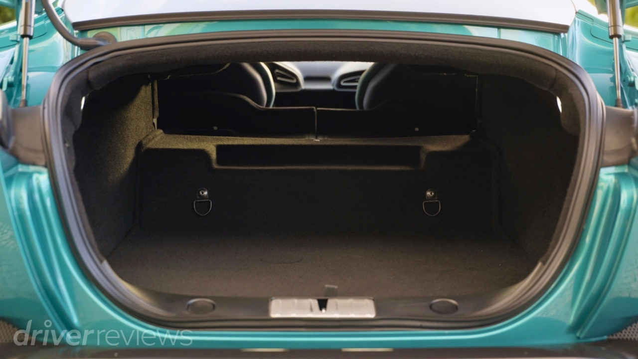 Ferrari Amalfi 273-litre boot with rear seats visible