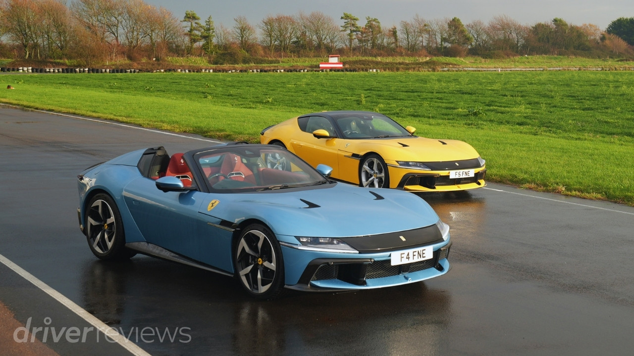 Ferrari 12Cilindri Spider and Coupé together at Llandow Circuit