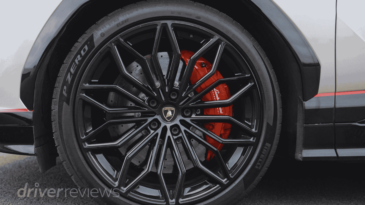Lamborghini Urus SE alloy wheel showing Pirelli P Zero tyre with L marking and red brake caliper